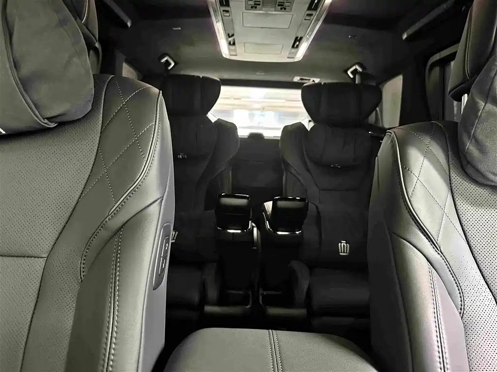 Toyota Vellfire 2026 — фото 16
