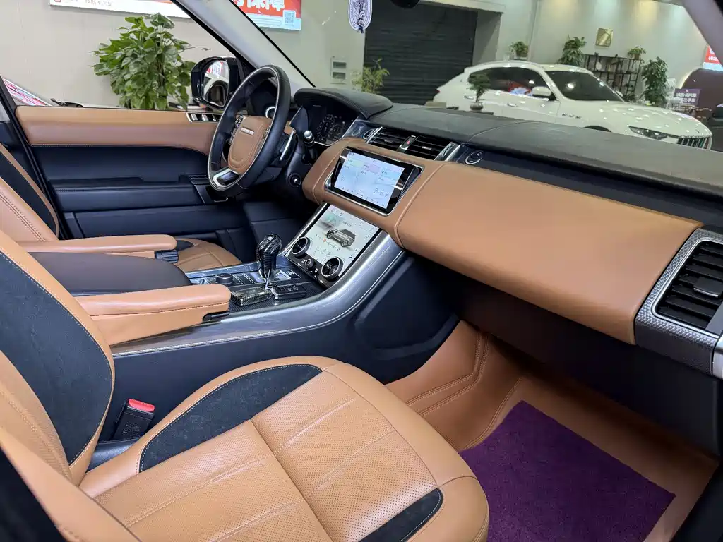 Land Rover Sport 2019 — фото 15
