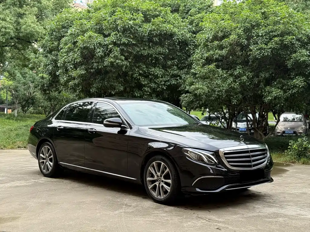 Mercedes-Benz E-Class 2019