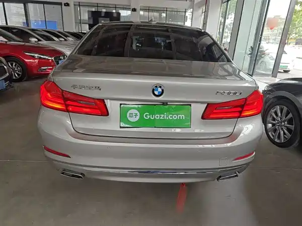 BMW 5 Series 2020