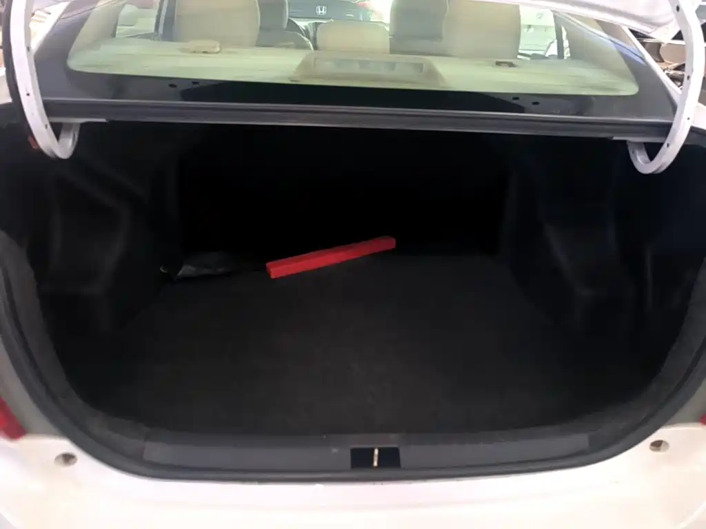 Toyota Vios 2014 — фото 15