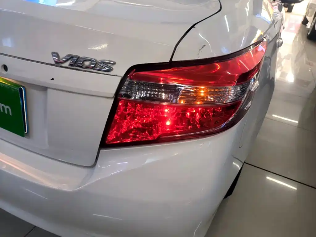 Toyota Vios 2014 — фото 24