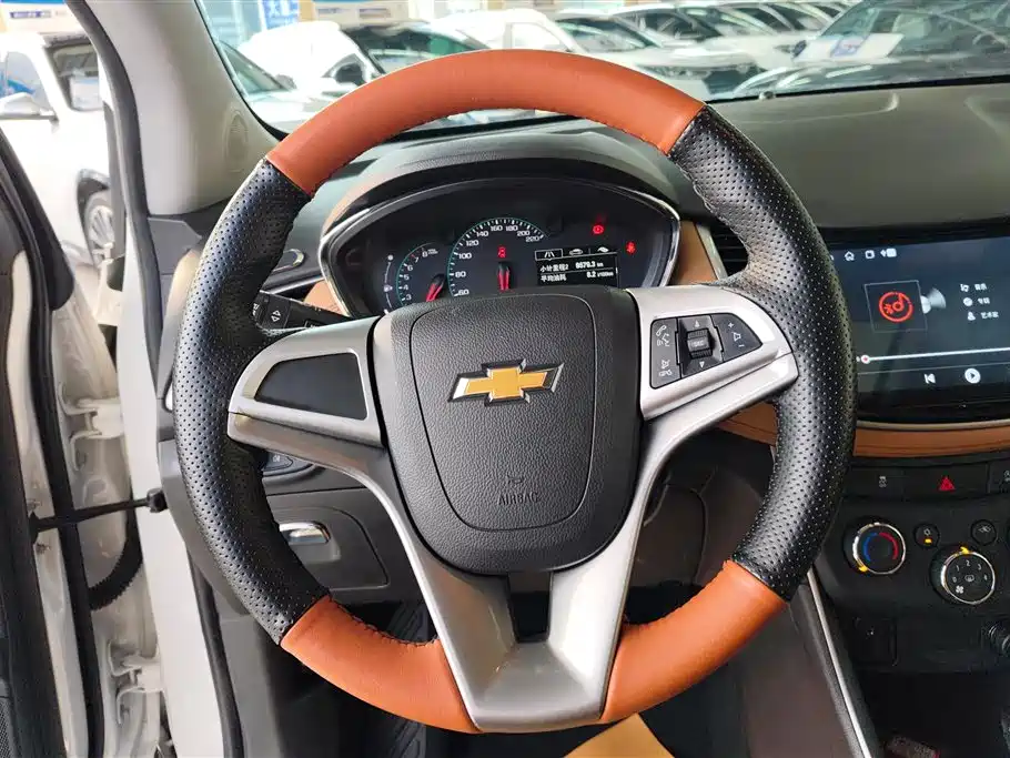 Chevrolet Trax 2017 — фото 15