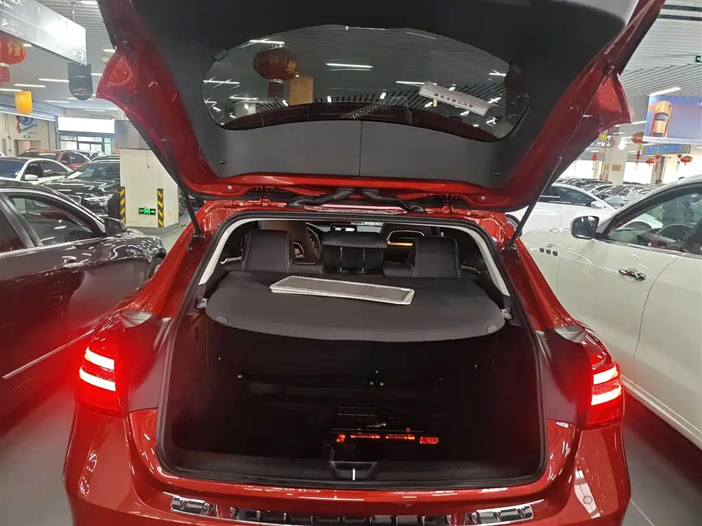 Mercedes-Benz GLA 2018 — фото 19