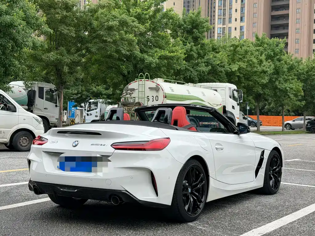 BMW Z4 2023 — фото 8