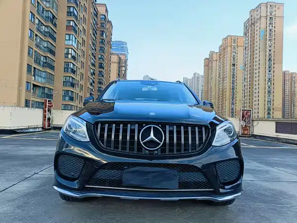 Mercedes-Benz GLE 2016
