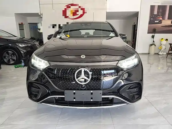 Mercedes-Benz EQE SUV 2024