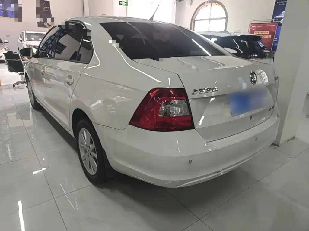 Skoda Rapid 2015