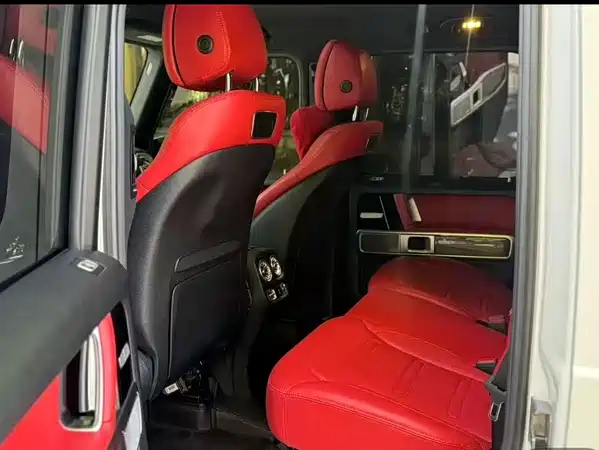 Mercedes-Benz G-Class 2023