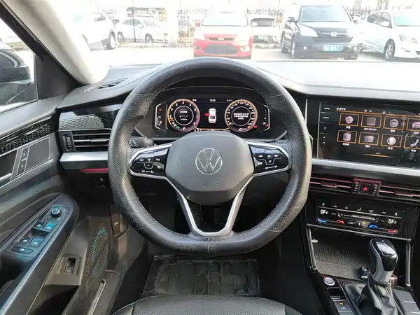 Volkswagen Passat 2022