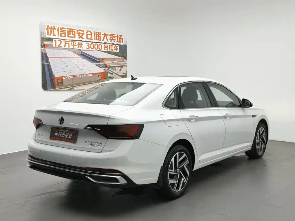 Volkswagen Sagitar 2022