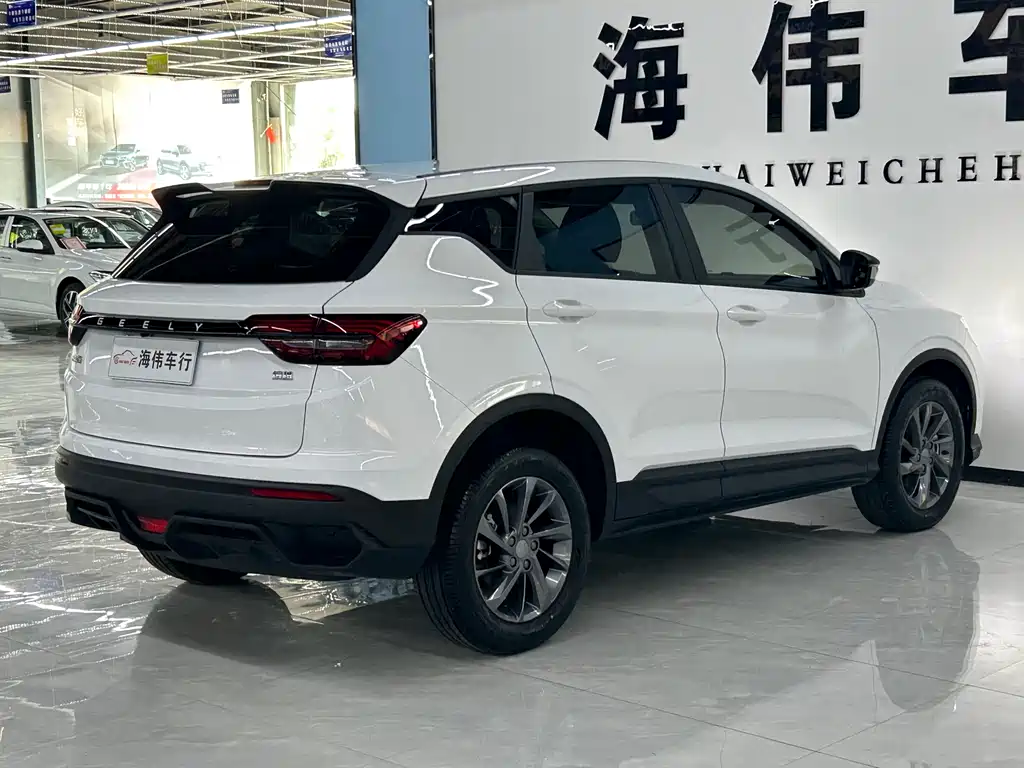 Geely Binyue 2024 — фото 13