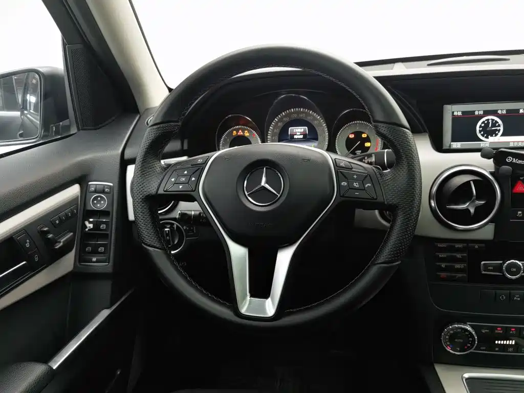 Mercedes-Benz GLK-Class 2014 — фото 11