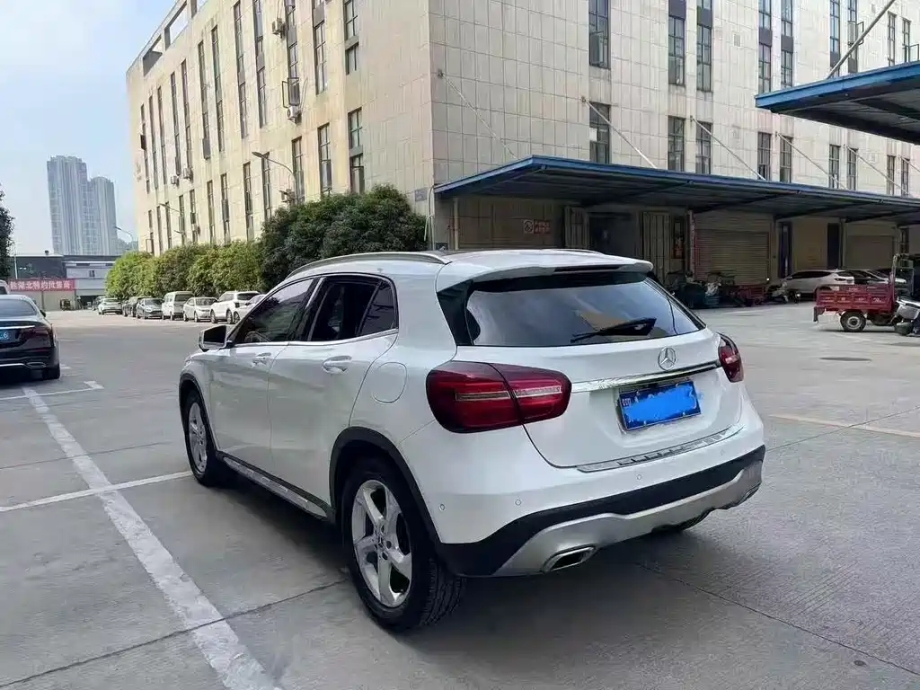 Mercedes-Benz GLA 2019 — фото 9