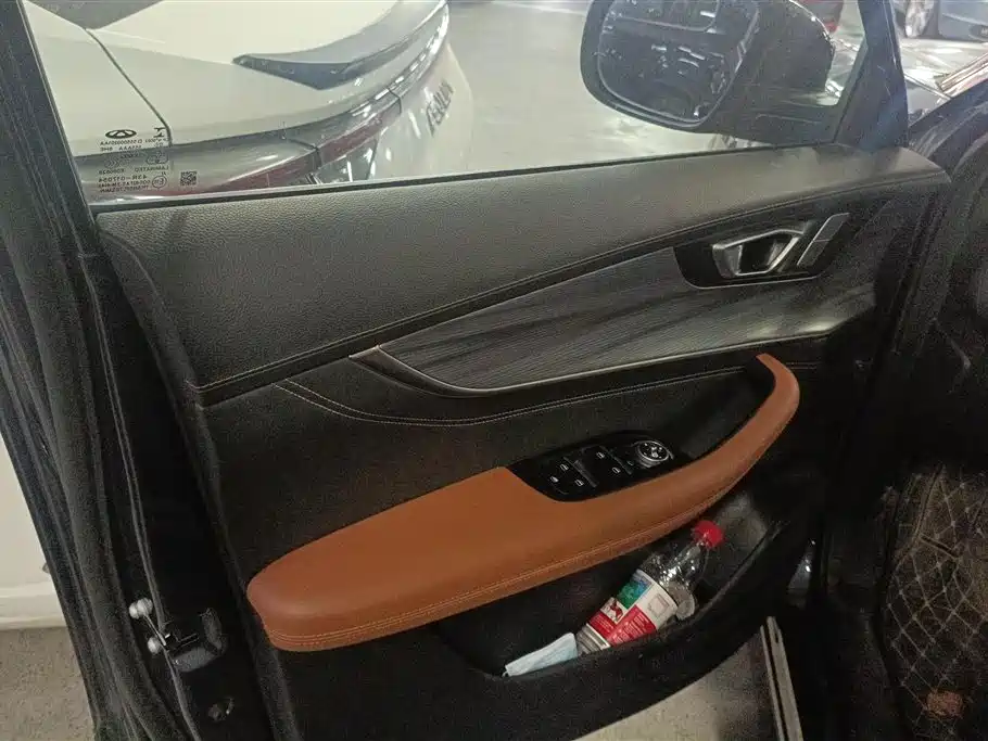 Chery Tiggo 8 PLUS 2022 — фото 7