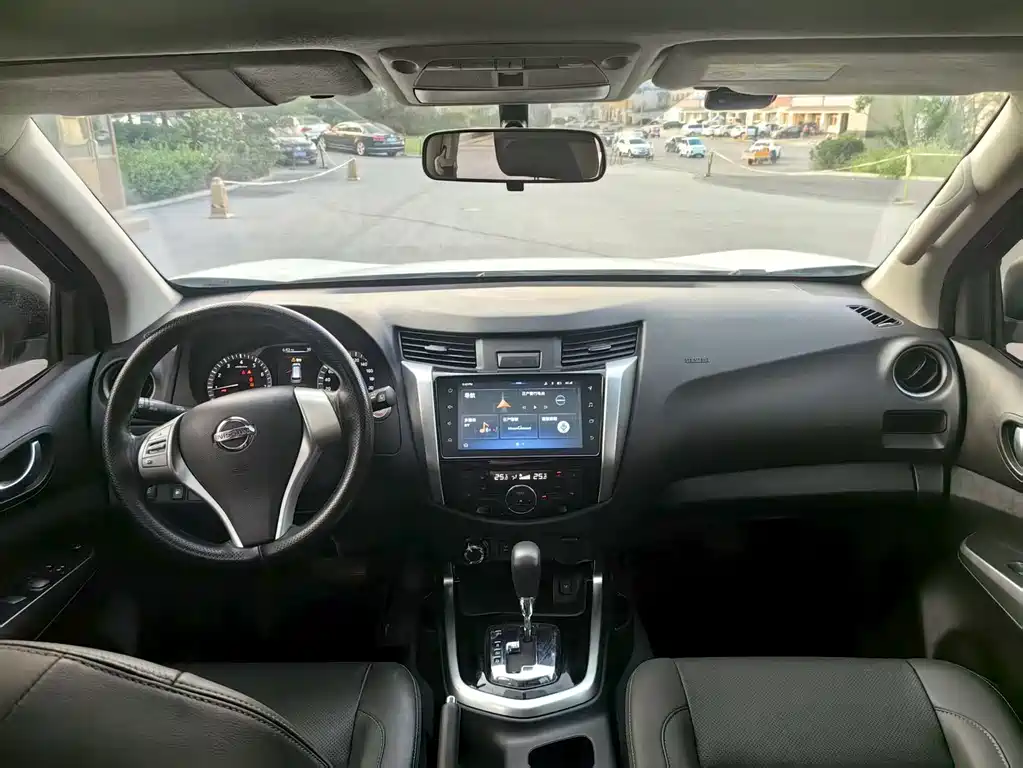 Nissan Terra 2020 — фото 16