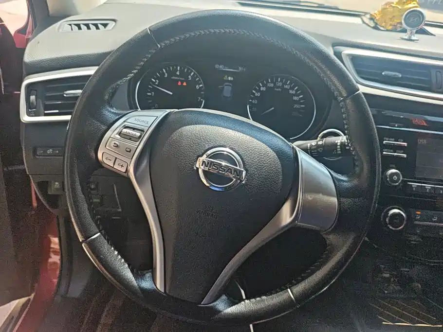 Nissan Qashqai 2015 — фото 15