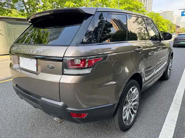 Land Rover Range Rover Sport 2016