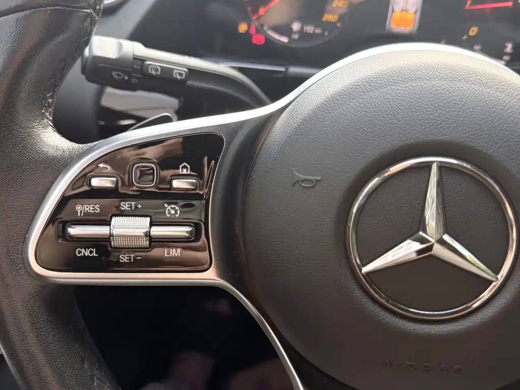 Mercedes-Benz GLA 2021 — фото 17