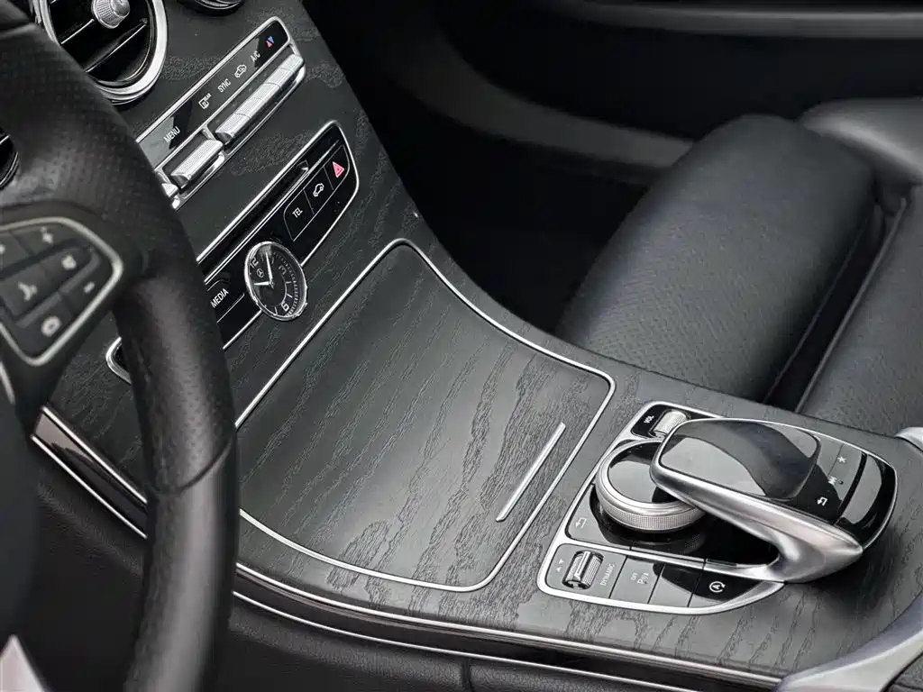 Mercedes-Benz C-Class 2017 — фото 11