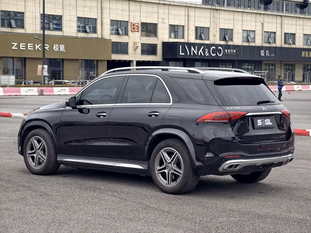 Mercedes-Benz GLE 2021 — фото 20