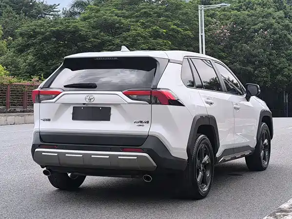 Toyota RAV4 2022