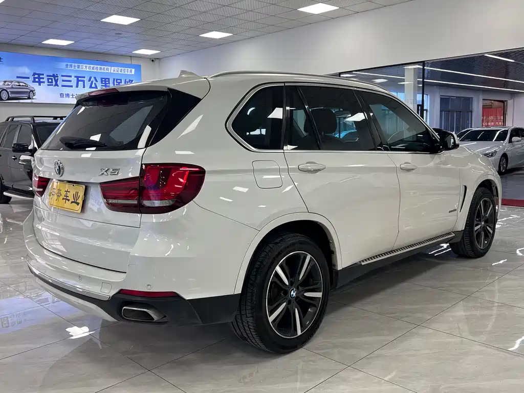 BMW X5 2018 — фото 7