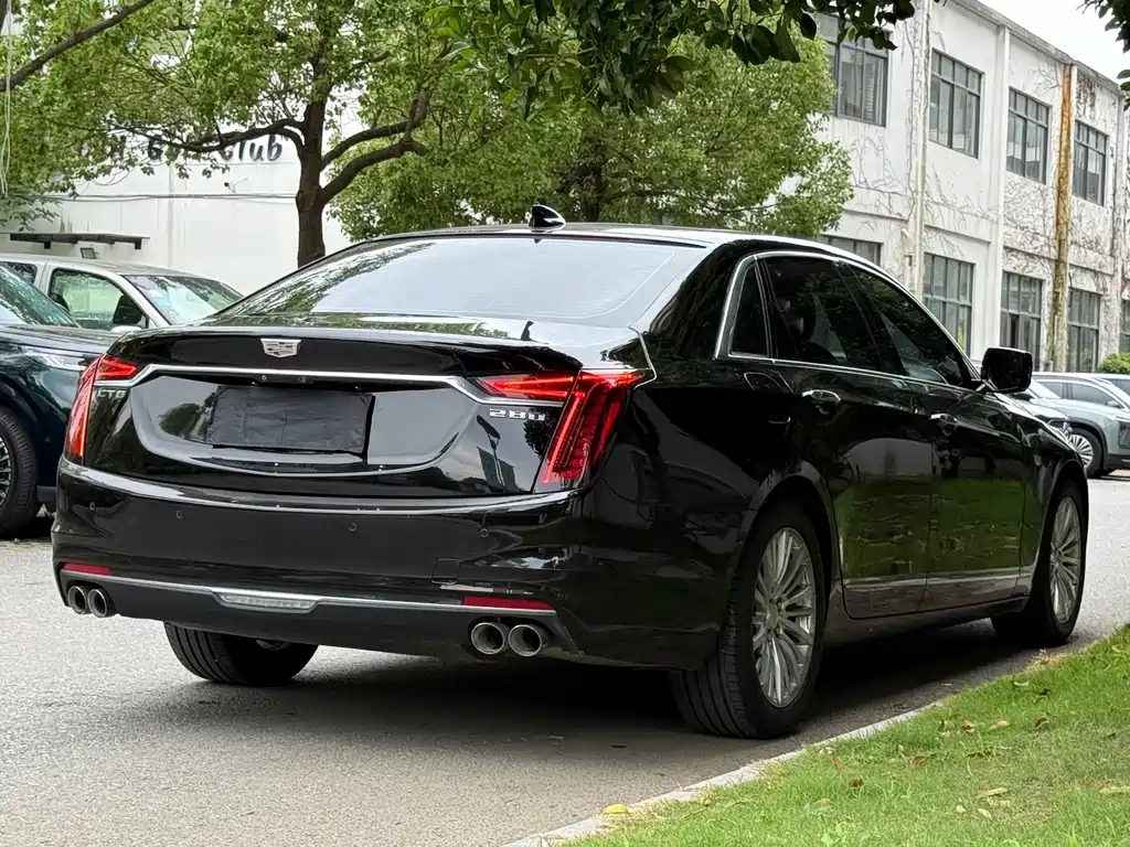 Cadillac CT6 2021 — фото 6