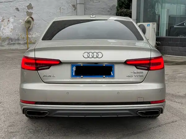 Audi A4L 2019