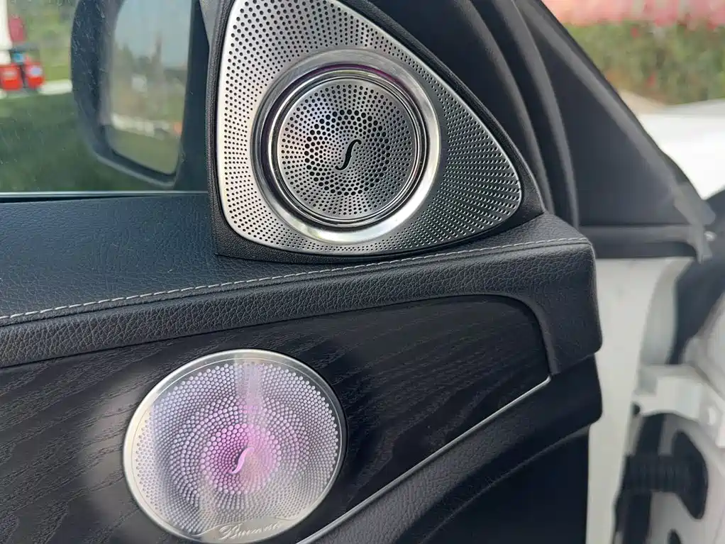 Mercedes-Benz C-Class 2019 — фото 13