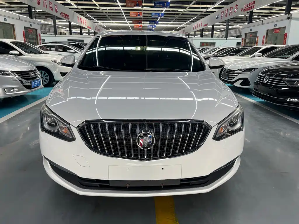 Buick Excelle 2017 — фото 2