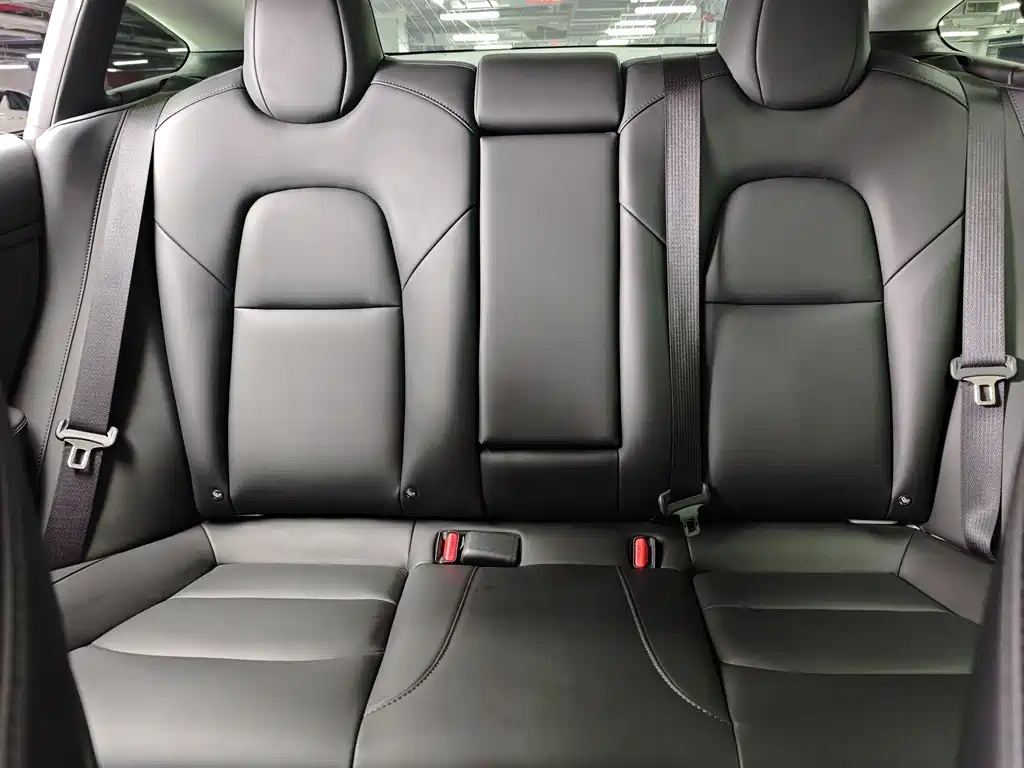 Tesla Model 3 2020 — фото 39