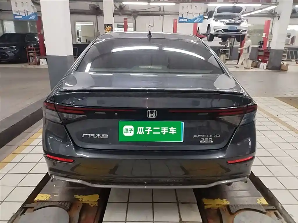 Honda Accord 2023 — фото 4