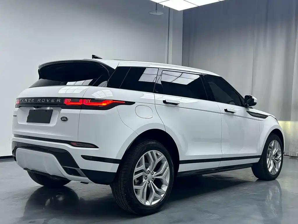 Land Rover Evoque 2022 — фото 13