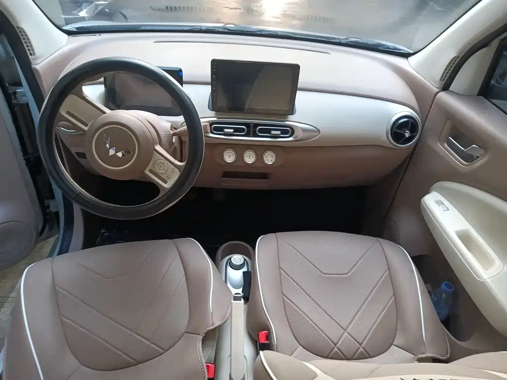 Wuling Hongguang MINIEV 2025