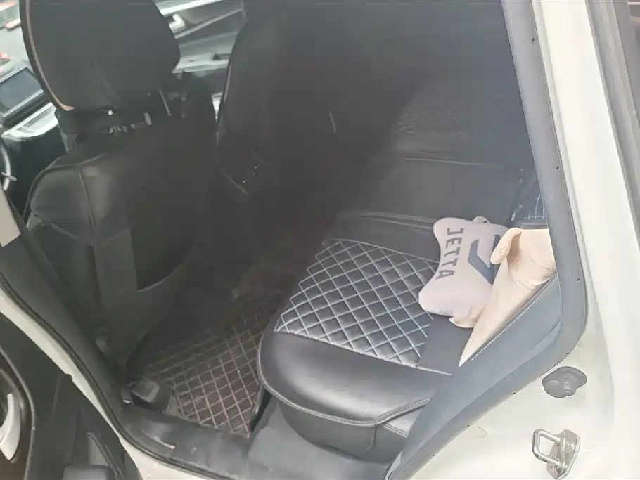 Honda Jade 2015 — фото 11