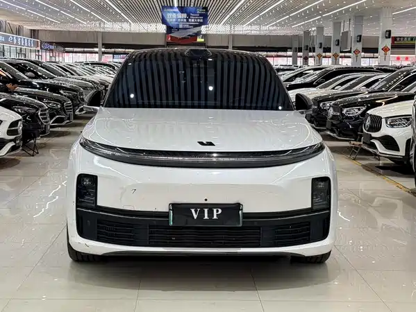 Li Auto L7 2024