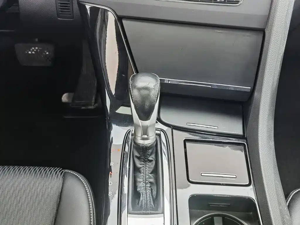 Honda Spirior 2016 — фото 13