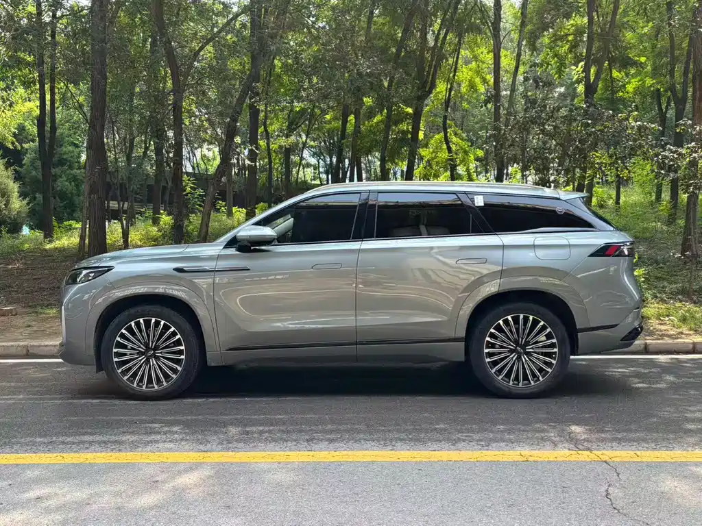 Chery Tiggo 9 C-DM 2025 — фото 3