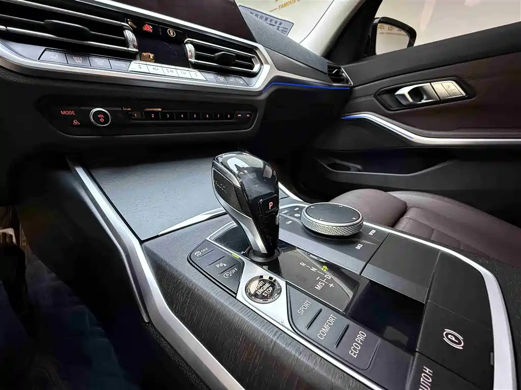 BMW 3 Series 2020 — фото 9