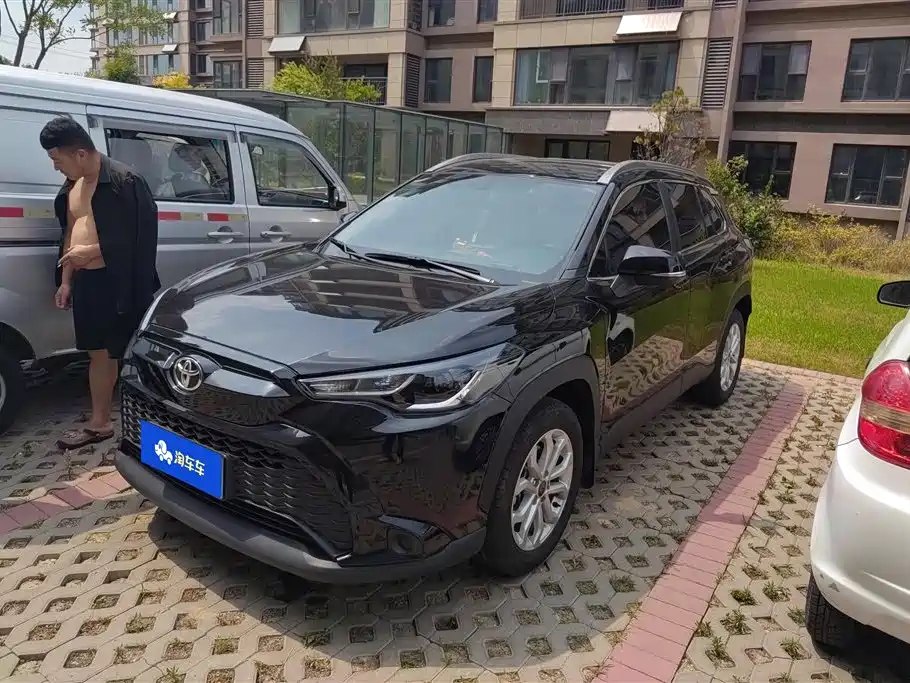Toyota Frontlander 2025