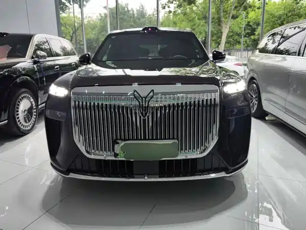 Voyah Taishan 2025