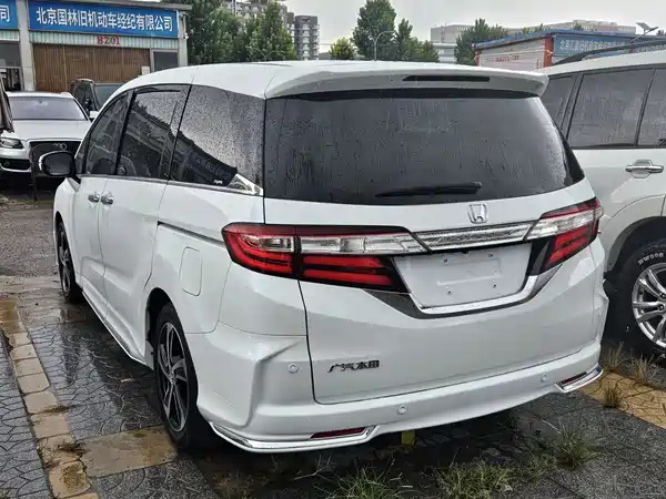 Honda Odyssey 2015