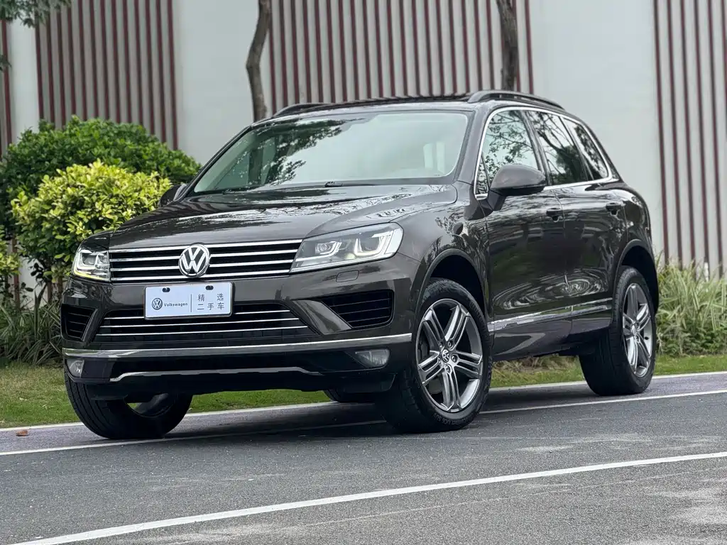 Volkswagen Touareg 2017 — фото 2
