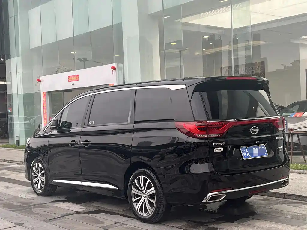 GAC Motor Trumpchi M8 2018 — фото 4
