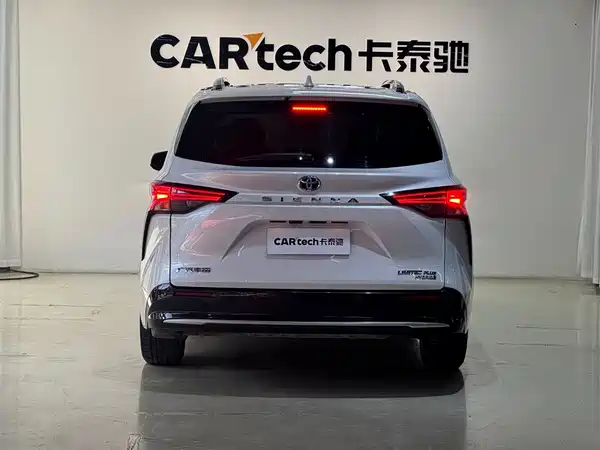Toyota Sienna 2021