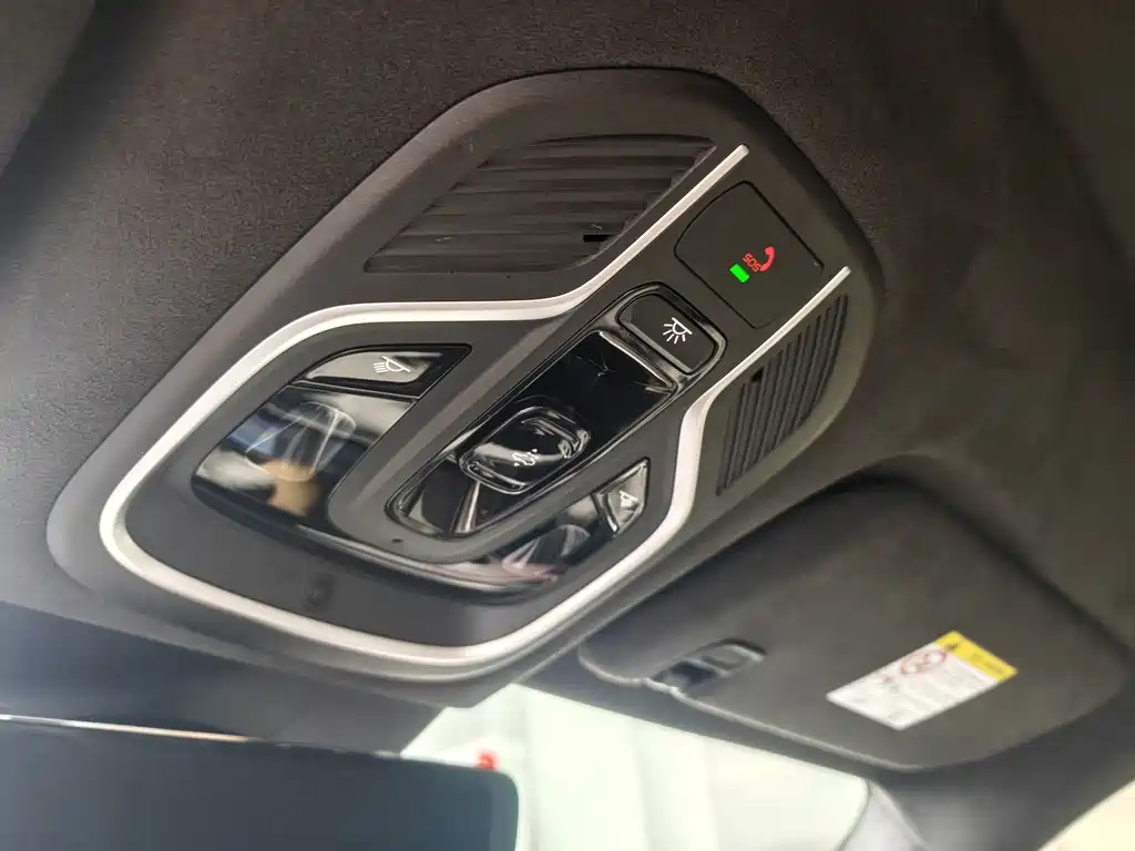 Geely Xingyue L 2022 — фото 23