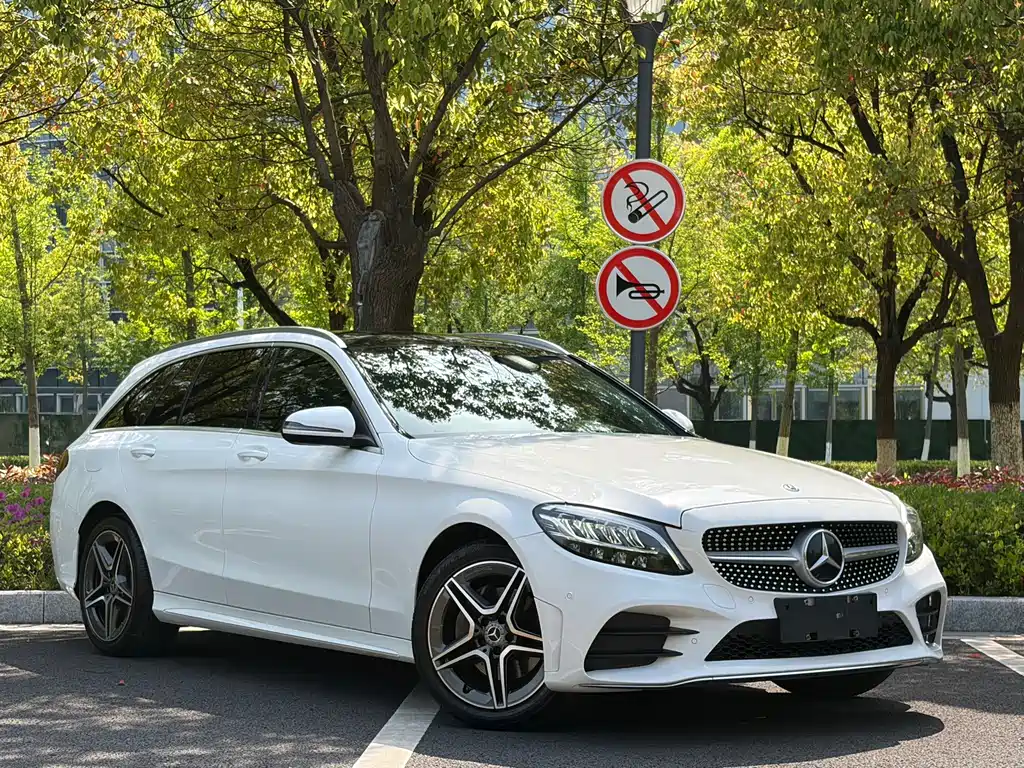 Mercedes-Benz C-Class 2020 — фото 3
