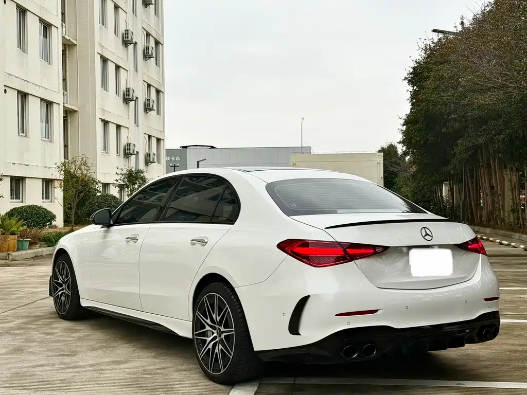 Mercedes-Benz C-Class 2025 — фото 14