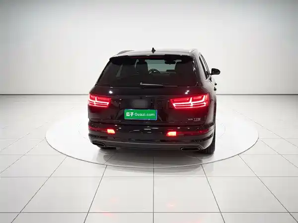 Audi Q7 2018